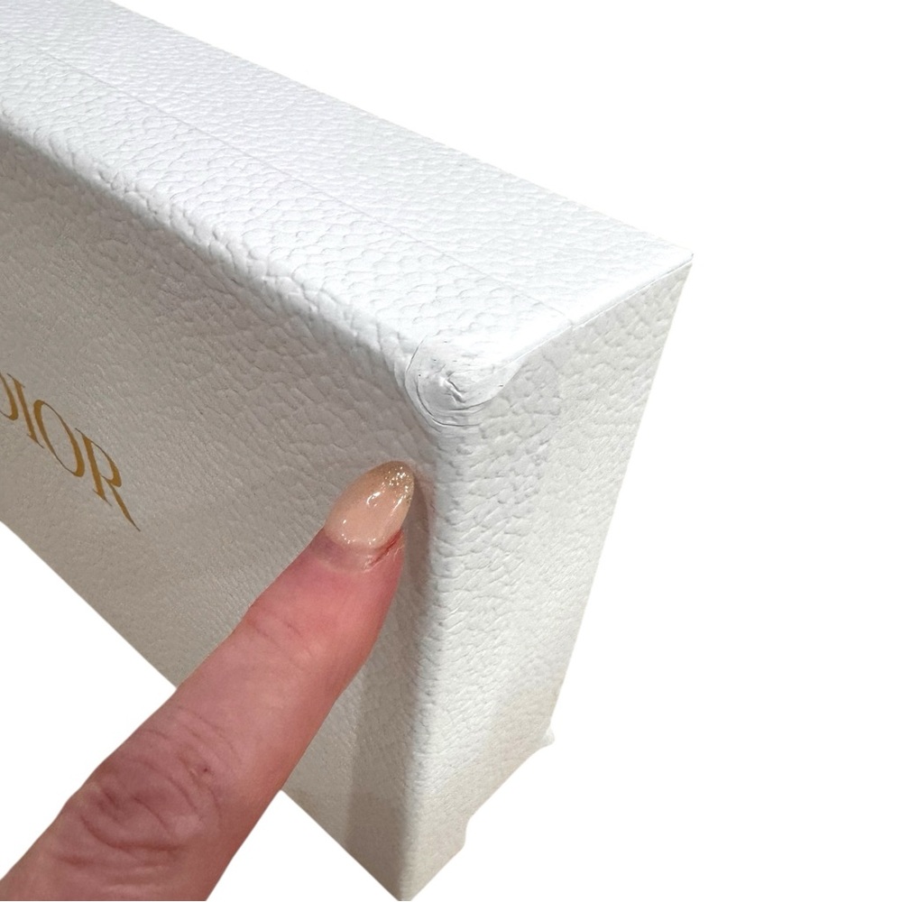 DIOR Gift Box - Picture 4 of 5